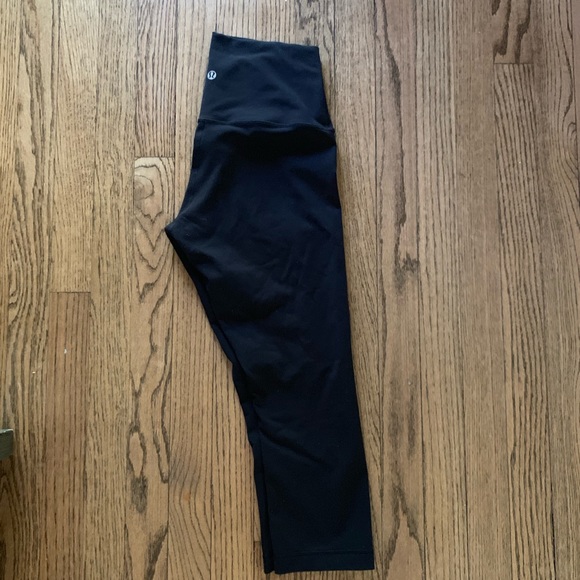 lululemon athletica Pants - Wonder Under mid-rise crop